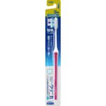 Clinica Advantage toothbrush, 3-row, compact, regular